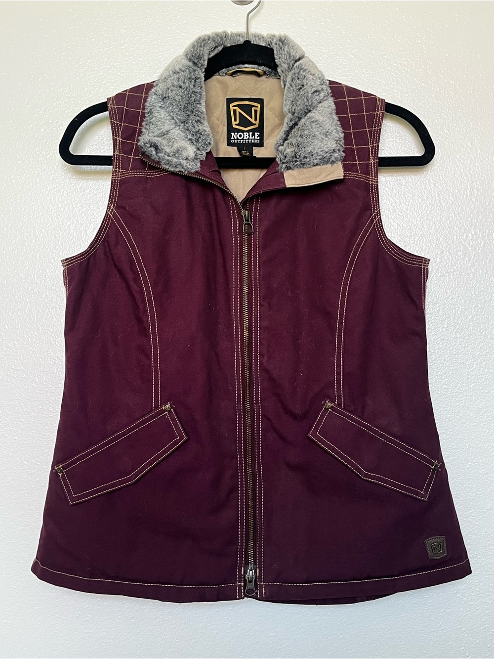Women's Burgundy Sherpa-Trim Utility Vest